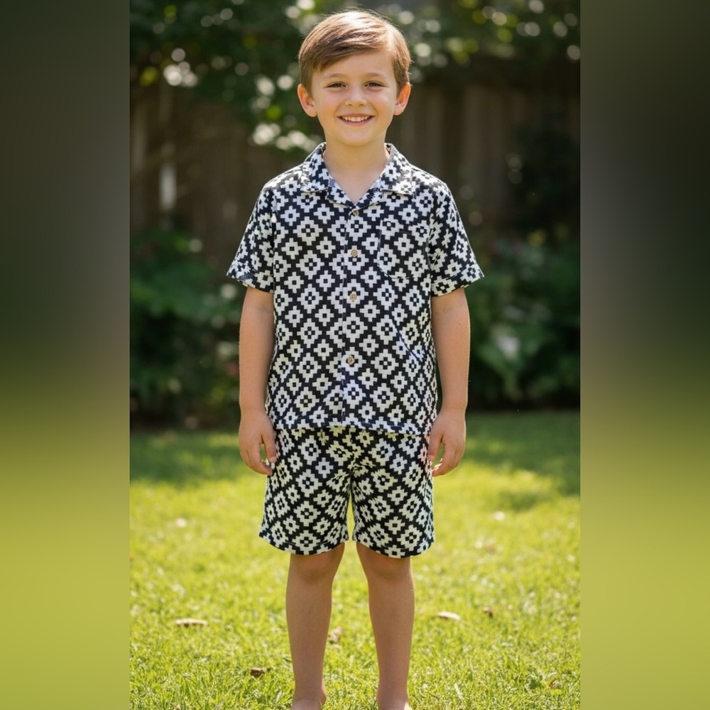 BearPaw Black and White short and shirt set